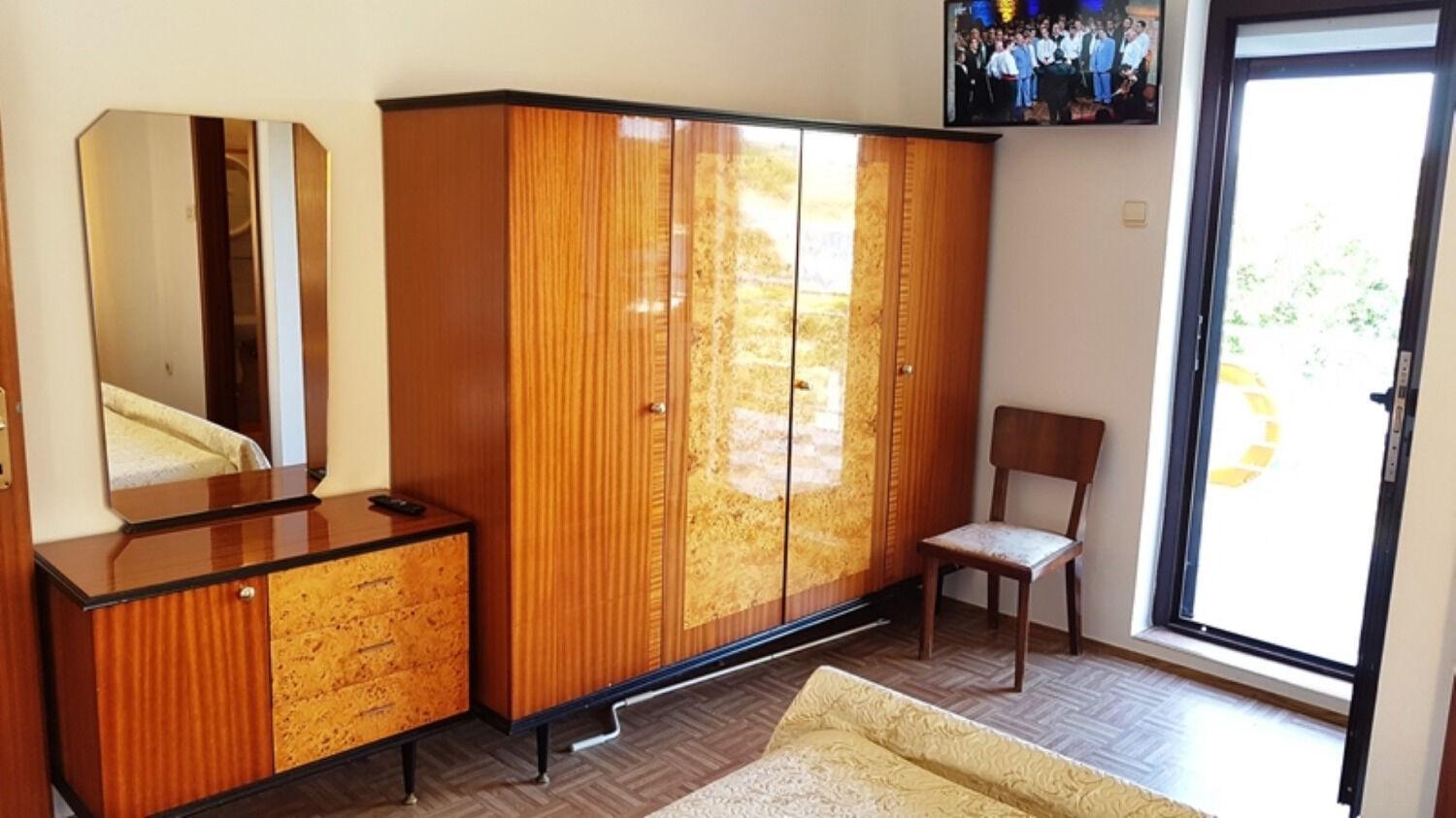 Apartment Zvone Veli Rat Esterno foto