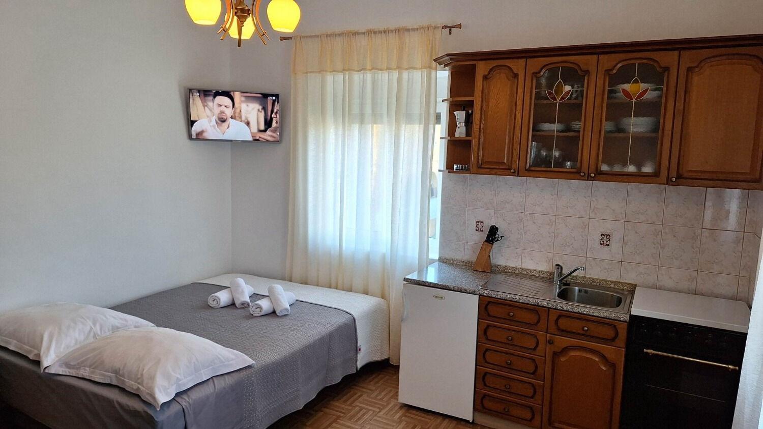 Apartment Zvone Veli Rat Esterno foto