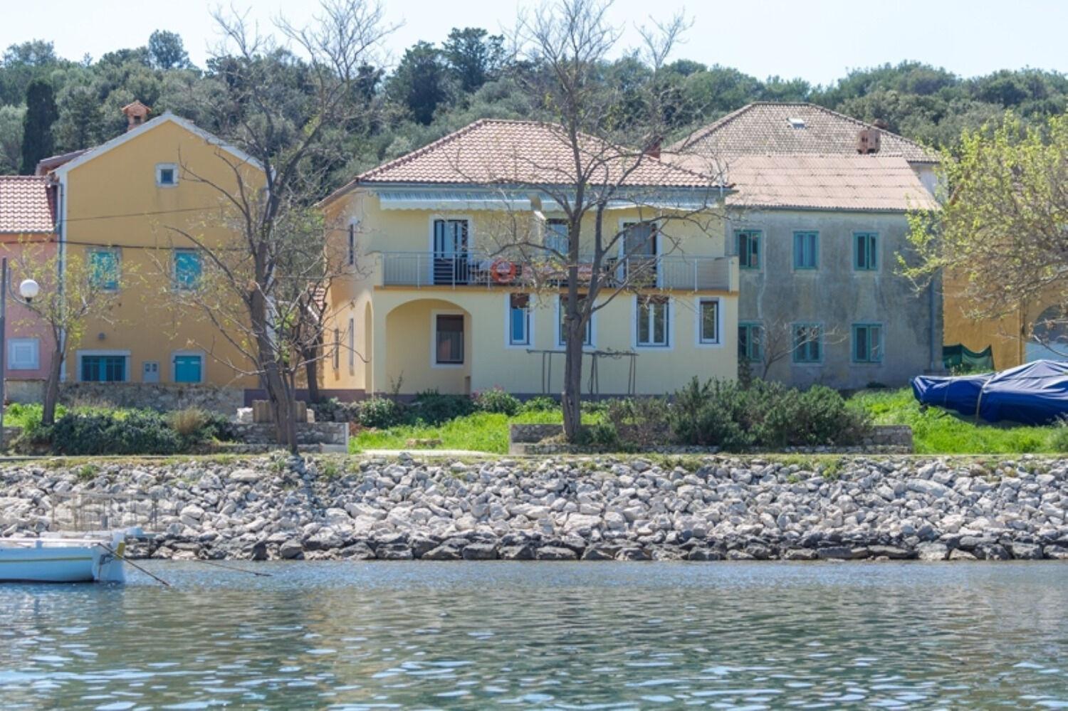 Apartment Zvone Veli Rat Esterno foto