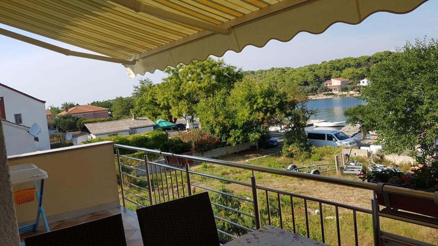 Apartment Zvone Veli Rat Esterno foto